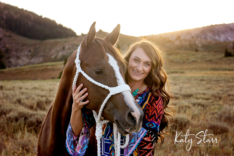 high school senior girl with heart horse for senior pictures